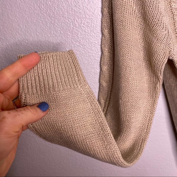Copper Key Beige Cable Knit Sweater Medium - Picture 2 of 7